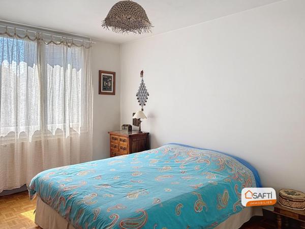 Grand trois pièces au coeur du quartier St Blaise