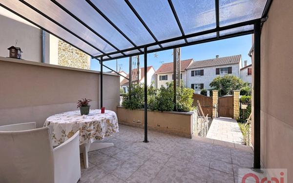 Maison à vendre    9 pièces • 240 m2 Châtillon