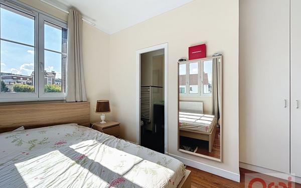 Maison à vendre    9 pièces • 240 m2 Châtillon