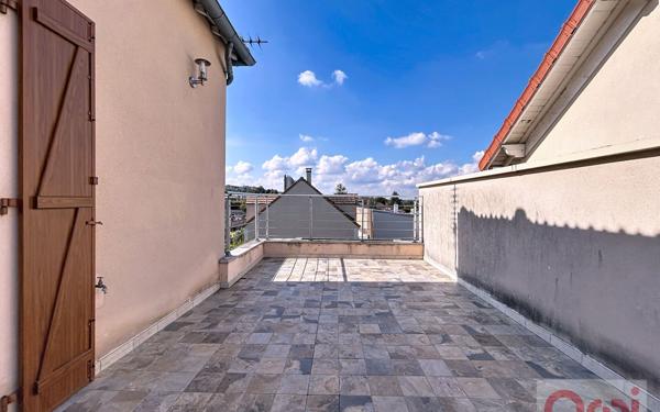 Maison à vendre    9 pièces • 240 m2 Châtillon