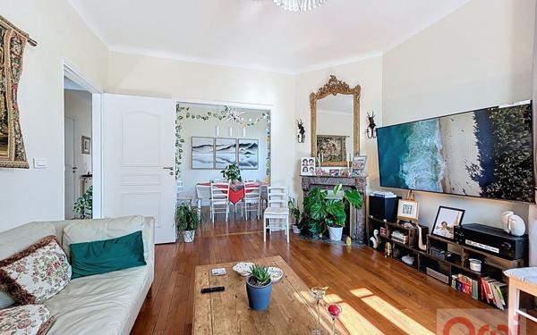 Maison à vendre    9 pièces • 240 m2 Châtillon