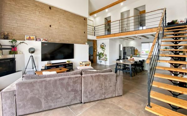 Maison à vendre    5 pièces •  Orgueil