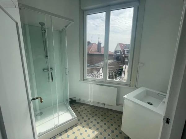 Location - Appartement Lambersart 59130 1 pièce 59 m 2 252 m 2