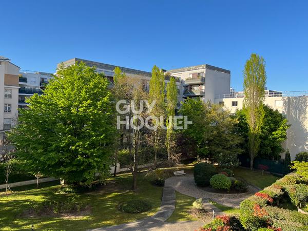Appartement Courbevoie 2 pièce(s) 36.02 m2