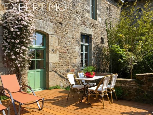 Bécherel (35190) MAGNIFIQUE Maison du XVIIe siècle