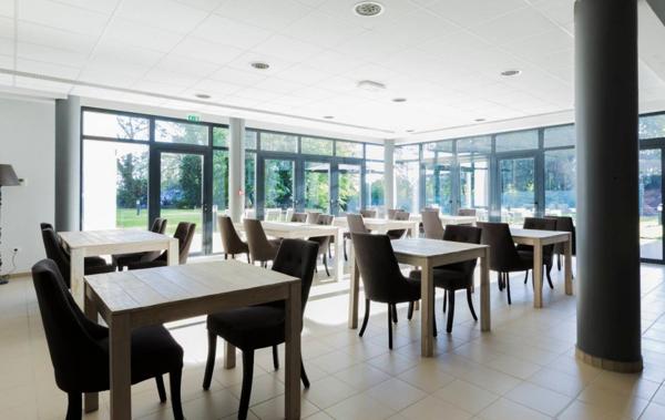 INVESTISSEMENT LOCATIF – Nevers – Résidence services seniors Résidence du Parc - 7,01% de rentabilité