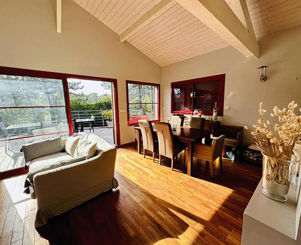 Cap Ferret plage des Américains / jetée Bélisaire, ravissante villa bois 72 m2 / 3 chambres + pisc