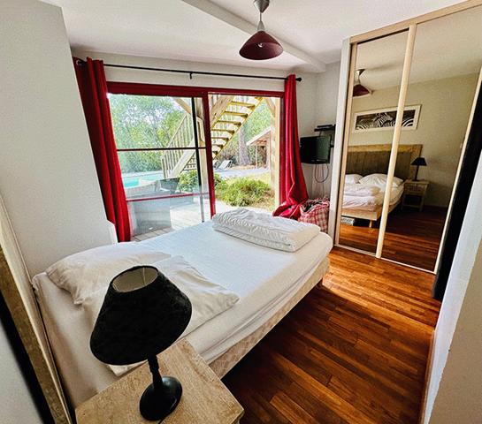 Cap Ferret plage des Américains / jetée Bélisaire, ravissante villa bois 72 m2 / 3 chambres + pisc