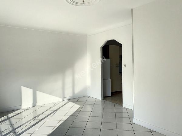 Appartement Port Saint Pere 2 pièce(s) 39.30 m2