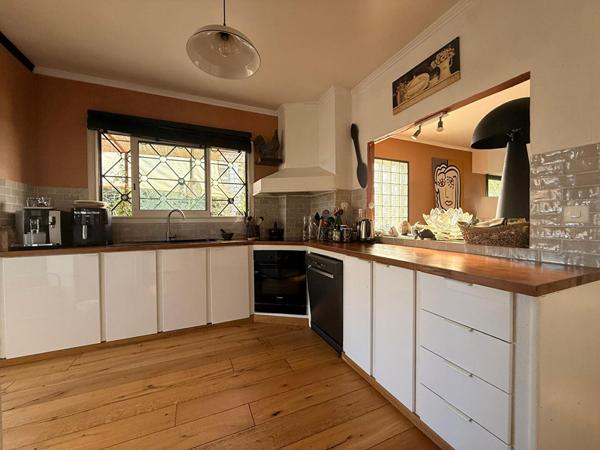 Villa-Appartement Villeneuve Loubet 5 pièces 128 m2