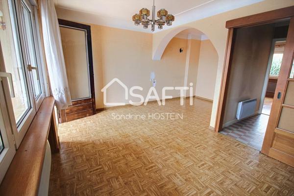 Maison individuelle sur 23 ares constructibles!