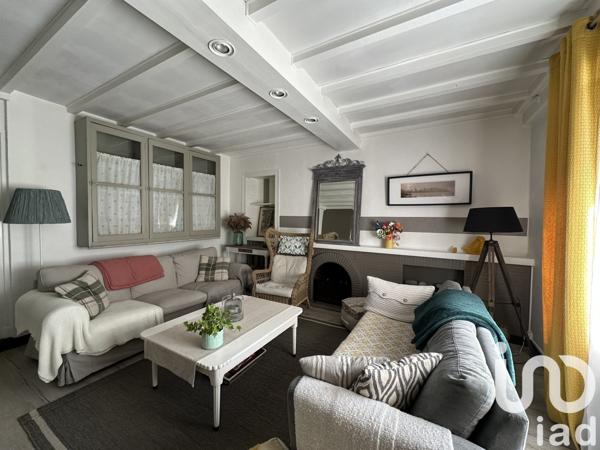 Maison 6 pièces de 151 m² à Vatan (36150)