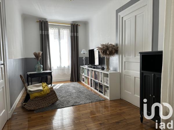 Maison 6 pièces de 151 m² à Vatan (36150)