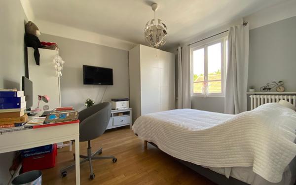 Maison à vendre    4 pièces • 90 m2 Champigny-sur-Marne