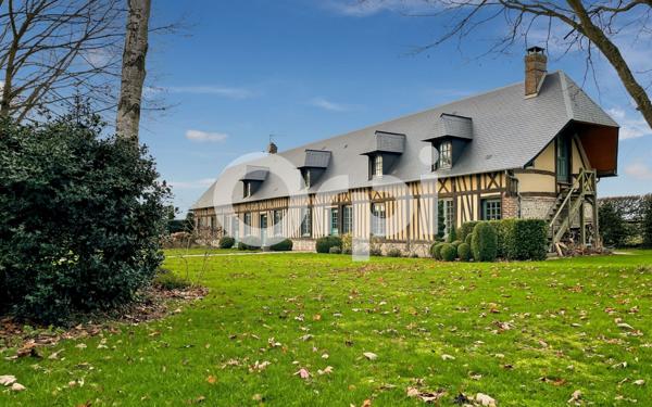 Maison à vendre    6 pièces • 236,50 m2 Sacquenville