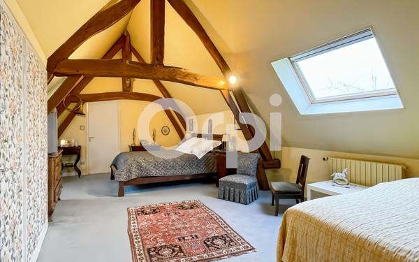 Maison à vendre    6 pièces • 236,50 m2 Sacquenville