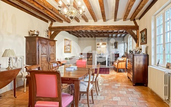 Maison à vendre    6 pièces • 236,50 m2 Sacquenville