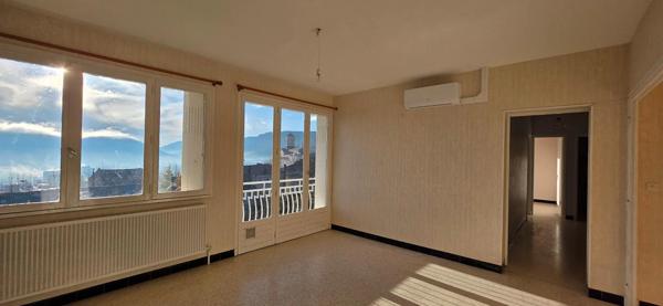 Appartement à louer à Privas (07000)