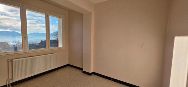 Appartement à louer à Privas (07000)