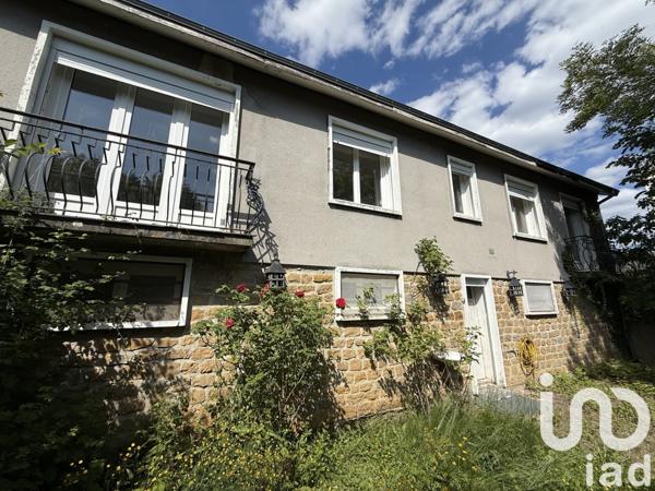 Maison 7 pièces de 230 m² à Charleville-Mézières (08000)