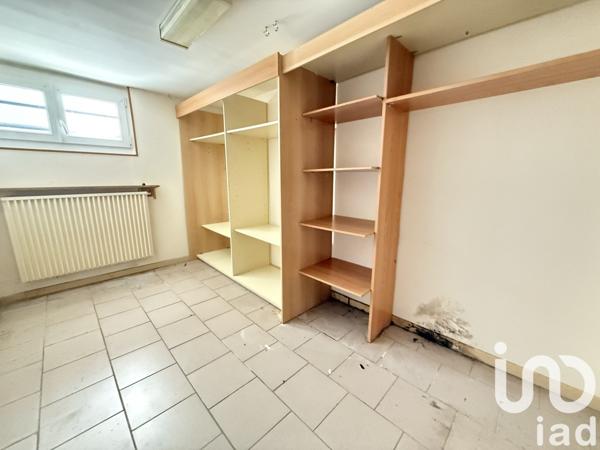 Maison 7 pièces de 230 m² à Charleville-Mézières (08000)