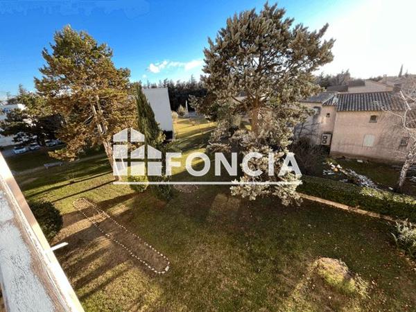 Location Appartement 4 pièces 67.69 m² - 15 AVENUE DE LA ROSERAIE Pierrelatte 26700