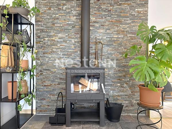 Maison entièrement rénovée 4 pièces de 103.73 m² avec jardin style colonial Narbonne