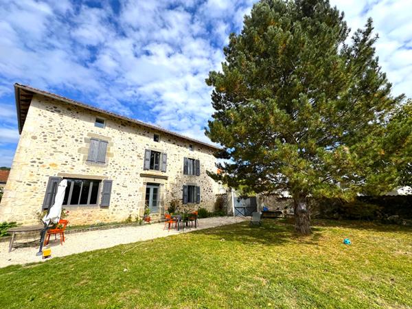 Maison 5 pièces 250.5 m2