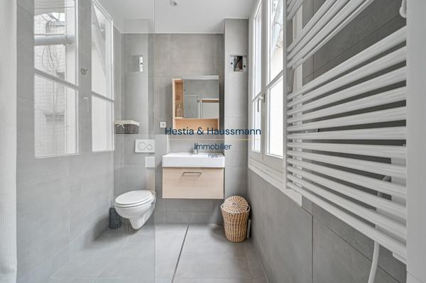 Paris 16e - Victor Hugo - appartement à vendre - 79m² -Climatisation - Cave - Ascenseur