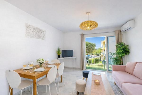 Fréjus Le privilège de la mer, sans le prix du front de mer