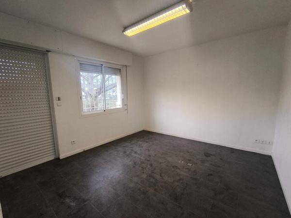 Local / entrepôt 250m² aux multiples possibilités