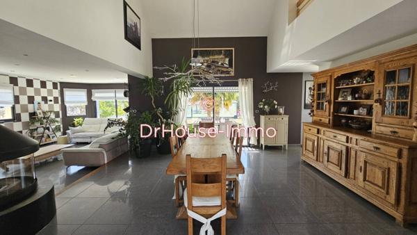 Maison à vendre 8 pièces de 272 m²