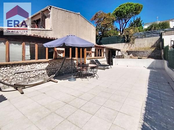 A VENDRE MAISON T5 5 PIECES 13014 13013 MARSEILLE ST MITRE BATARELLE JARDIN GARAGE