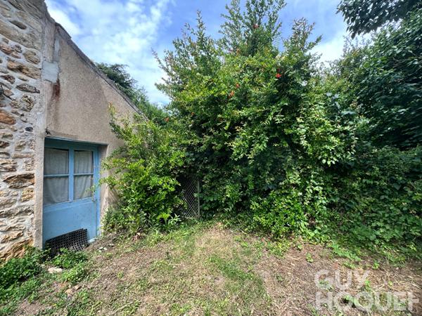 Terrain constructible Vouneuil Sous Biard 531m2