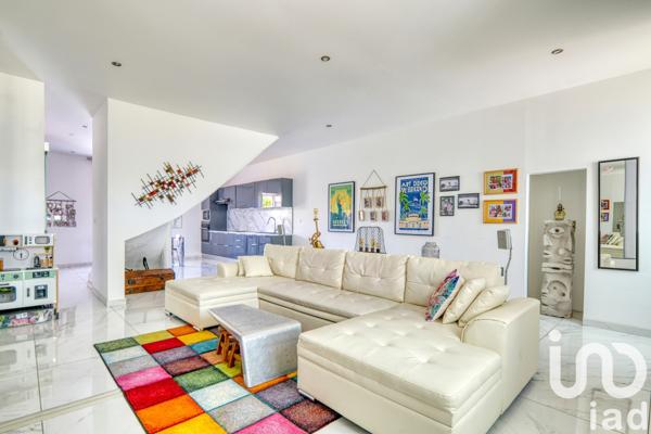 Maison à vendre 6 pièces 200 m² Feyzin