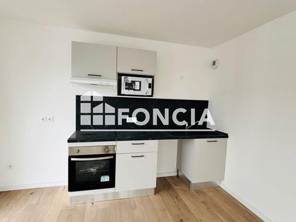 Location Appartement 3 pièces 63.51 m² - AVENUE DE BOLLAERT Lens 62300