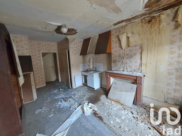 Maison de village 6 pièces de 126 m² à Arinthod (39240)