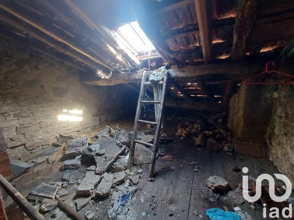 Maison de village 6 pièces de 126 m² à Arinthod (39240)