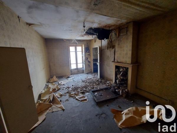 Maison de village 6 pièces de 126 m² à Arinthod (39240)