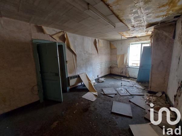 Maison de village 6 pièces de 126 m² à Arinthod (39240)