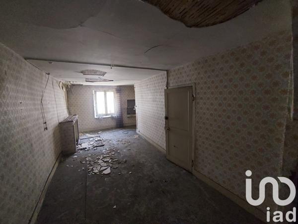 Maison de village 6 pièces de 126 m² à Arinthod (39240)