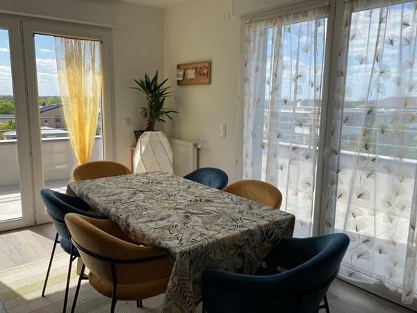 LOCATION ANGERS * T4 * B402 * HAUTS DE ST AUBIN,  
Angers 49100