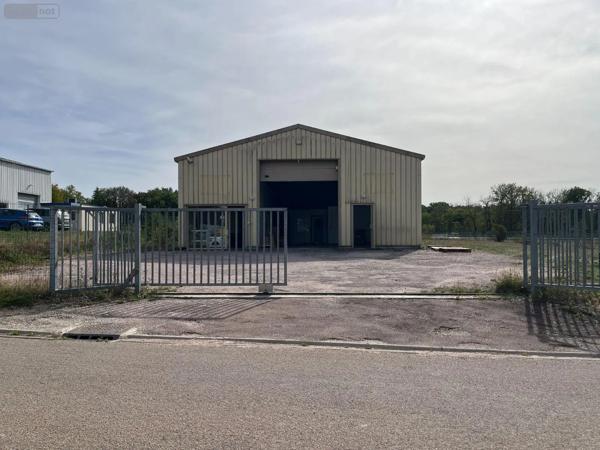 Achat - Garage et parking | Garage fermé Magny 89200 249 m 2