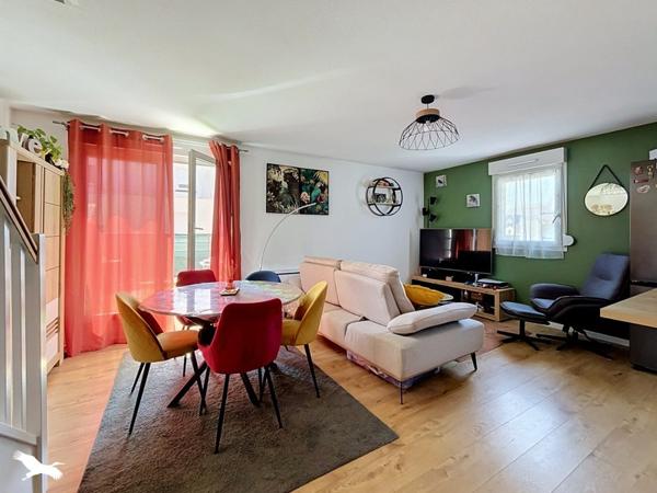 Appartement à vendre 212 580 € Hennebont 4 p 83 m² DPE C