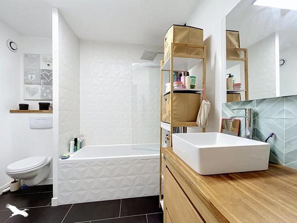 Appartement à vendre 212 580 € Hennebont 4 p 83 m² DPE C