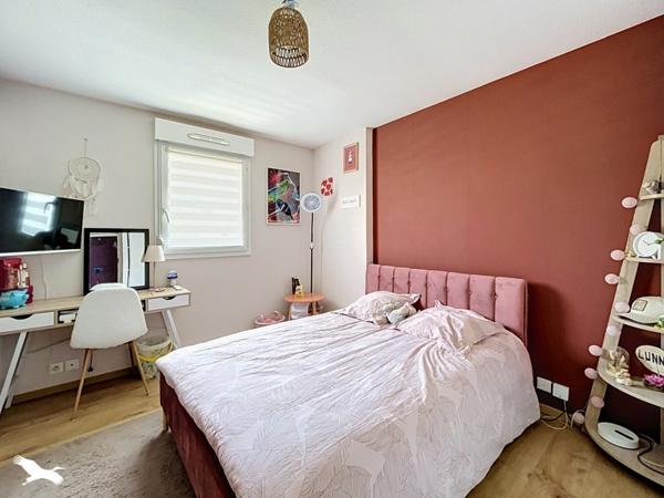 Appartement à vendre 212 580 € Hennebont 4 p 83 m² DPE C