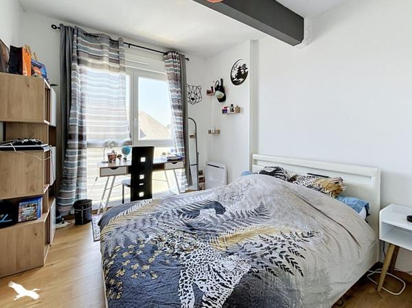 Appartement à vendre 212 580 € Hennebont 4 p 83 m² DPE C