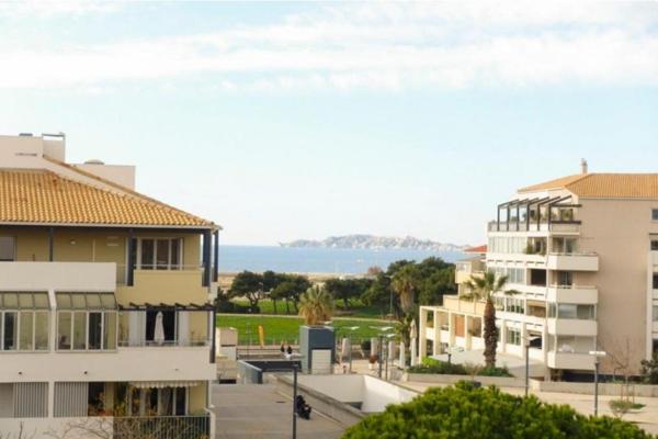 INVESTISSEMENT LOCATIF – Marseille 8eme Arrondissement – Résidence Tourisme Zenitude Comfort Marseille Prado - 6,20 % de rentabilité