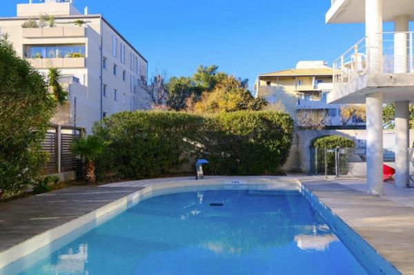 INVESTISSEMENT LOCATIF – Marseille 8eme Arrondissement – Résidence Tourisme Zenitude Comfort Marseille Prado - 6,20 % de rentabilité