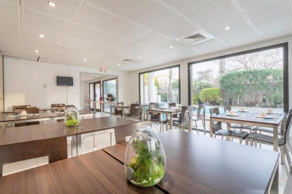 INVESTISSEMENT LOCATIF – Marseille 8eme Arrondissement – Résidence Tourisme Zenitude Comfort Marseille Prado - 6,20 % de rentabilité